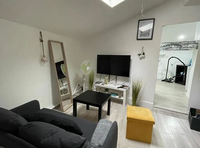 Renove 30m2 A 5 Min De La Gare *