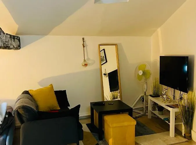 Rénové 30m2 A 5 Min De La Gare Bordeaux