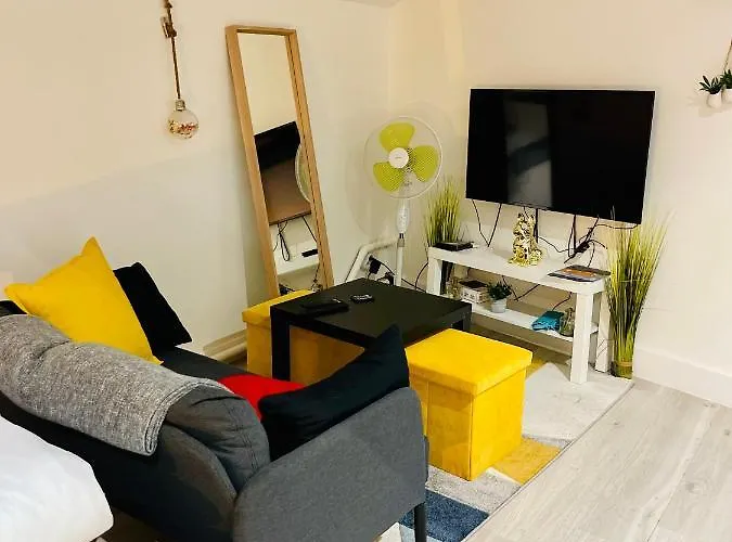 Renove 30m2 A 5 Min De La Gare *