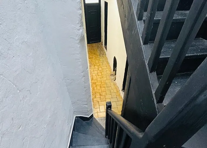 Appartement Rénové 30m2 A 5 Min De La Gare Bordeaux