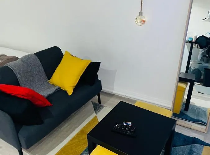 Renove 30m2 A 5 Min De La Gare Apartment Bordeaux