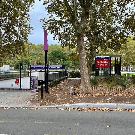 Renove 30m2 A 5 Min De La Gare Μπορντό