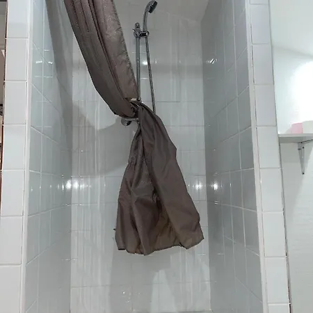 Renove 30m2 A 5 Min De La Gare Διαμέρισμα *